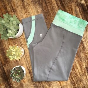 Lululemon capris 💜
